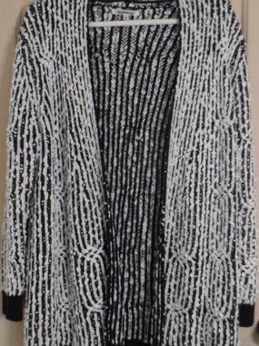 VioletRuby Knit Cardigan - Black/White Open Front Long Length Sz Med